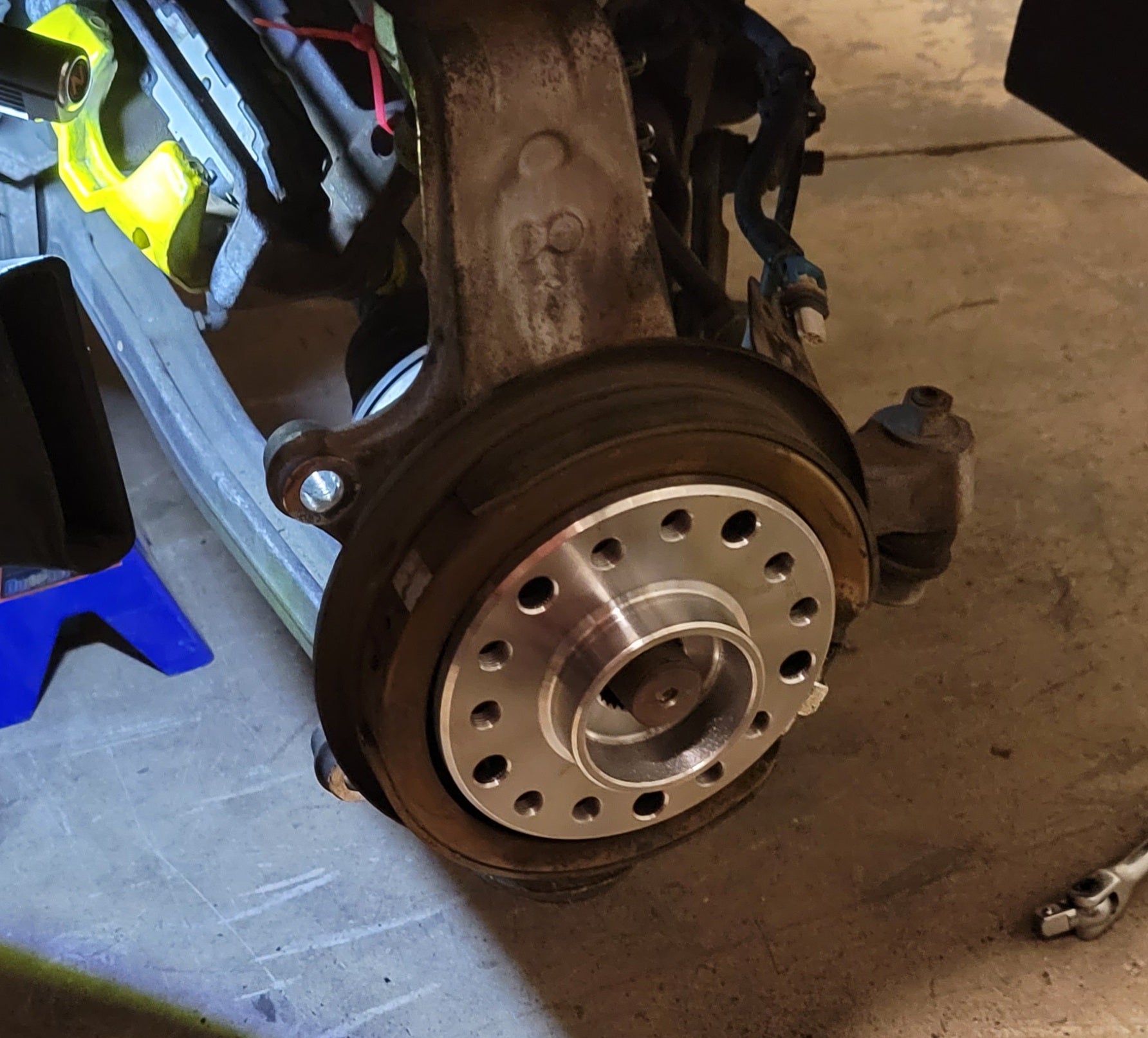 Cadillac XLR Multi-Pattern Rear Hubs - Multihub