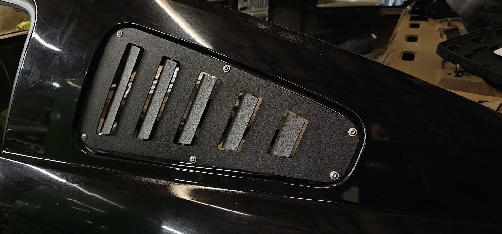 05-09 Mustang (S197) Race Rear Quarter Window Kit